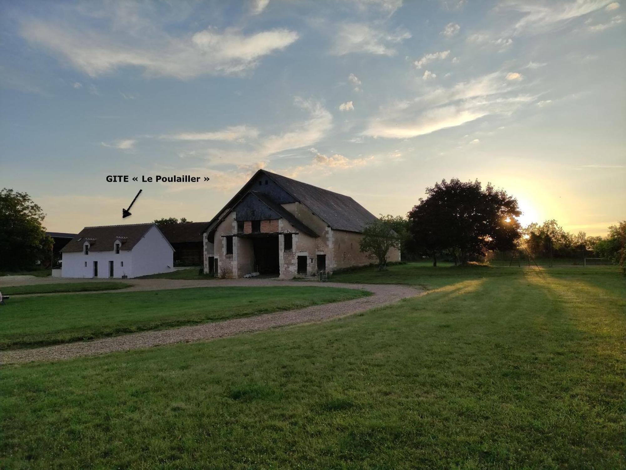 Gite Et Chambre D'Hotes Du Guillot Sainte-Solange Rum bild