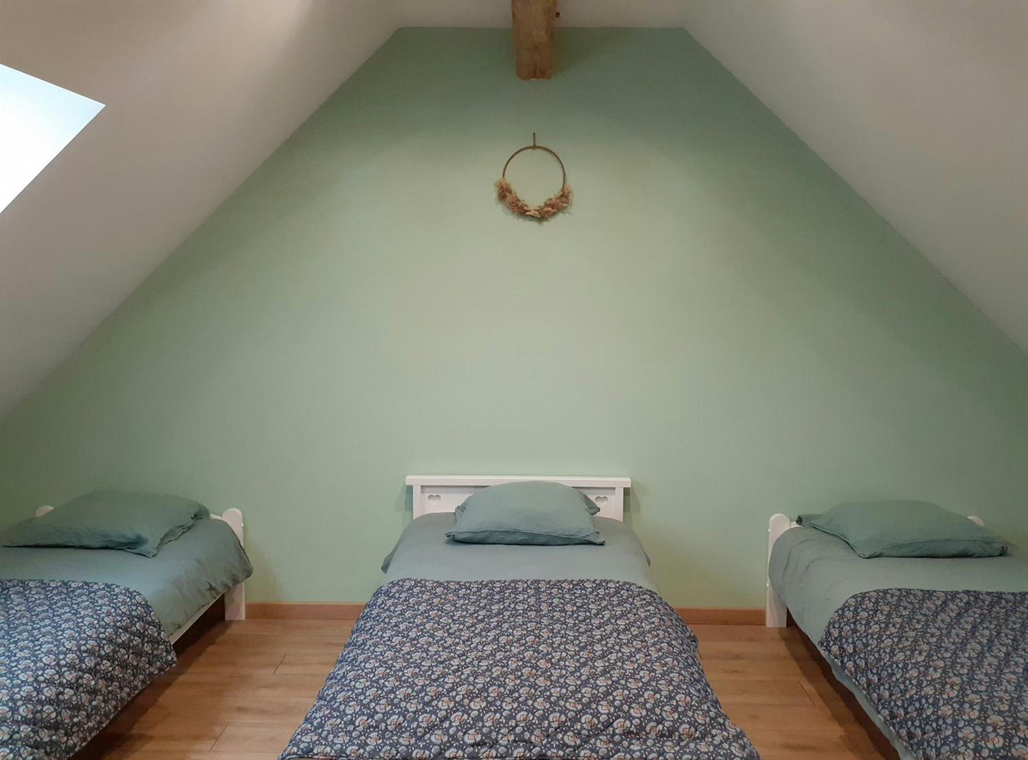 Gite Et Chambre D'Hotes Du Guillot Sainte-Solange Rum bild